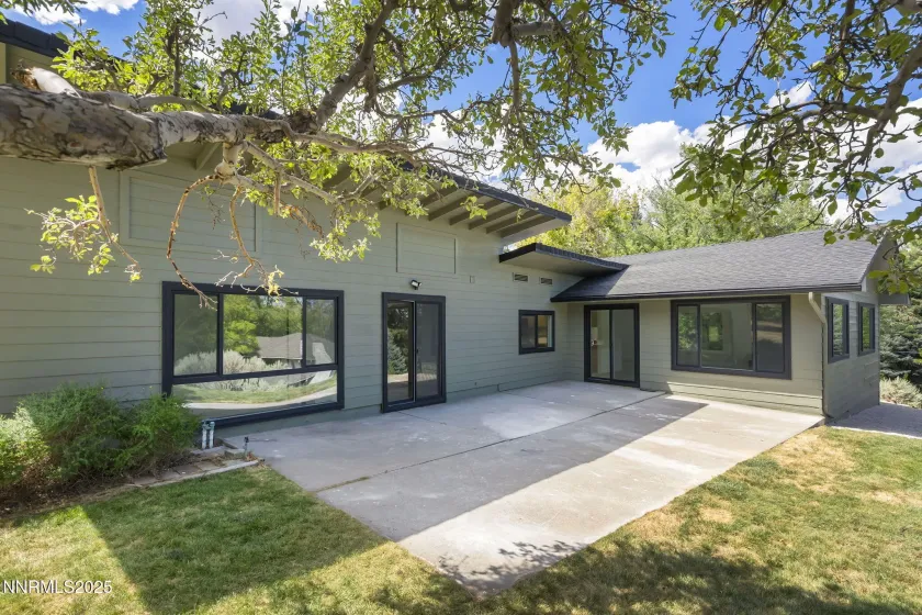 2920 Moana, Reno, Nevada 89509, 4 Bedrooms Bedrooms, ,2 BathroomsBathrooms,Residential,Residential,Moana,250054128