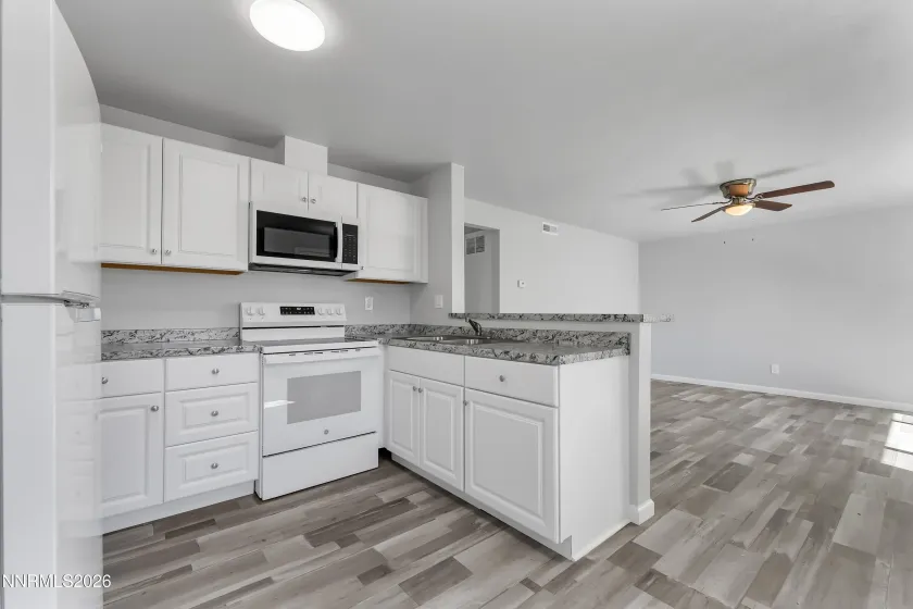 1517 Edmonds, Carson City, Nevada 89701, ,Residential Income,Residential,Edmonds,260002912