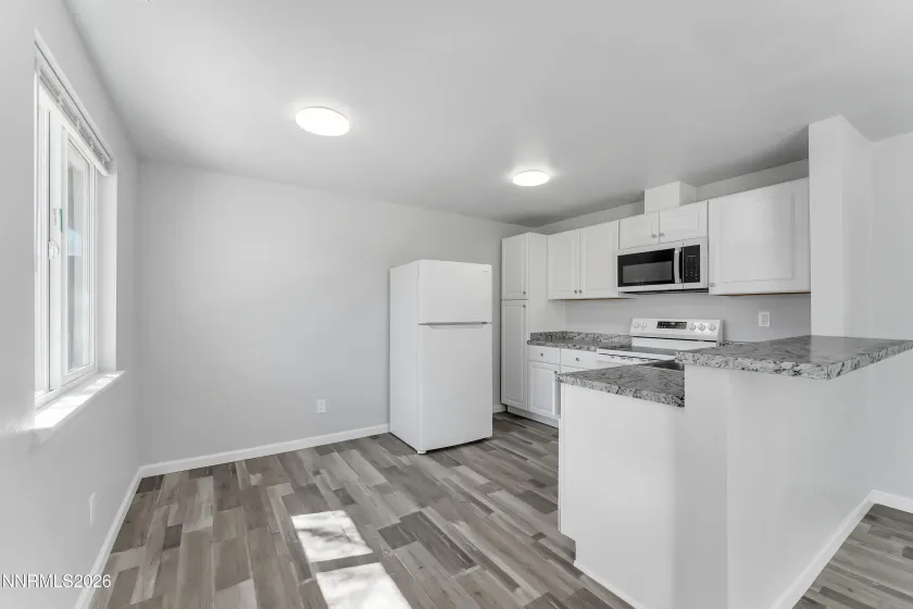 1517 Edmonds, Carson City, Nevada 89701, ,Residential Income,Residential,Edmonds,260002912