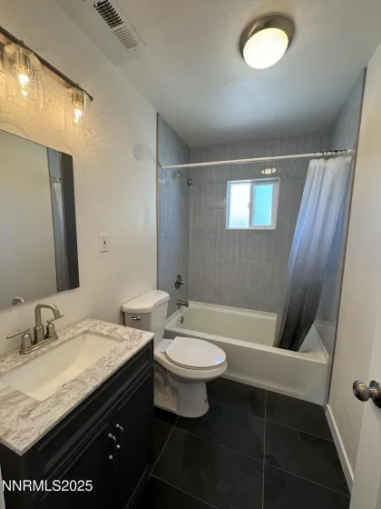 1836 C, Sparks, Nevada 89431, ,Residential Income,Residential,C,260002914