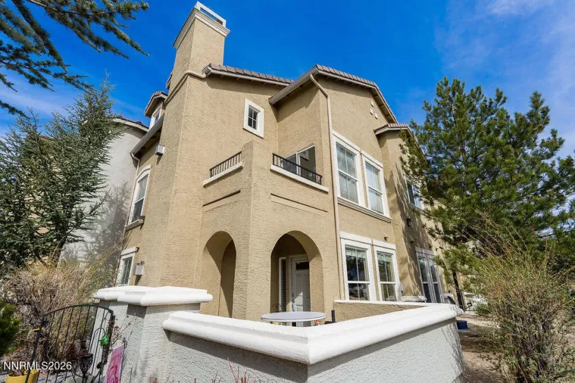 9050 Double R, Reno, Nevada 89521, 2 Bedrooms Bedrooms, ,2 BathroomsBathrooms,Residential,Residential,Double R,260002915