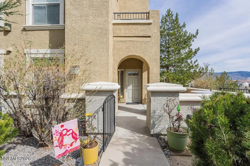 9050 Double R, Reno, Nevada 89521, 2 Bedrooms Bedrooms, ,2 BathroomsBathrooms,Residential,Residential,Double R,260002915