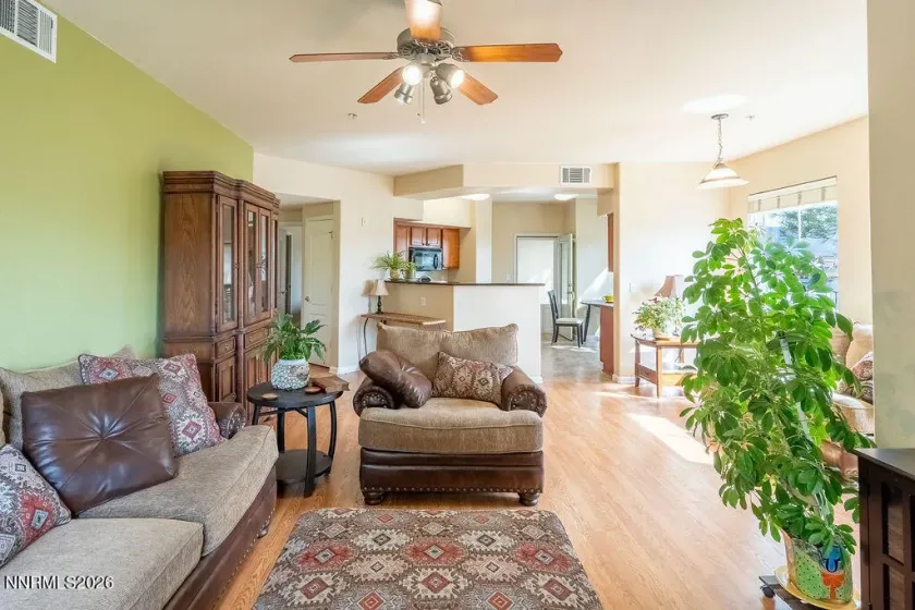 9050 Double R, Reno, Nevada 89521, 2 Bedrooms Bedrooms, ,2 BathroomsBathrooms,Residential,Residential,Double R,260002915