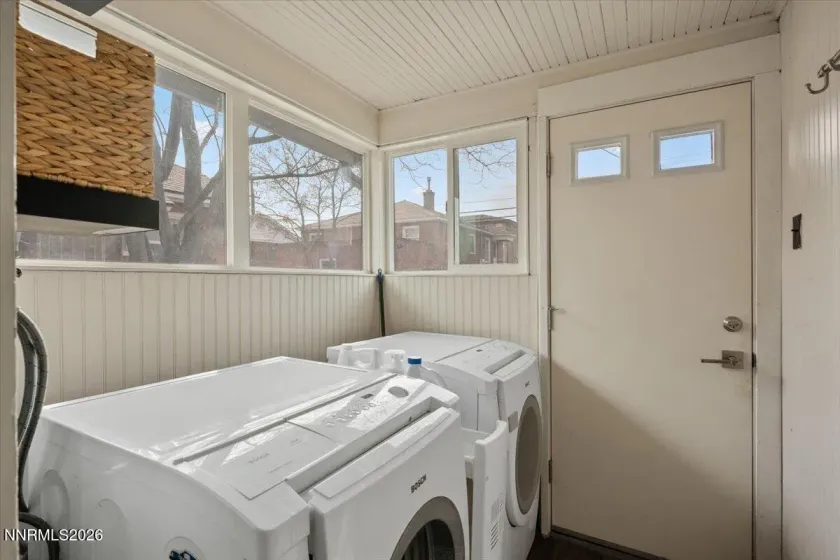 621 Forest, Reno, Nevada 89509, 3 Bedrooms Bedrooms, ,2 BathroomsBathrooms,Residential,Residential,Forest,260002916