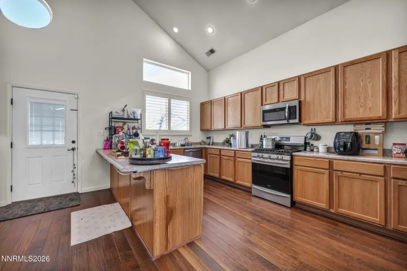 1414 Mountain Rose, Fernley, Nevada 89408, 3 Bedrooms Bedrooms, ,3 BathroomsBathrooms,Residential,Residential,Mountain Rose,260002918