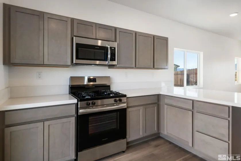 357 Halite, Dayton, Nevada 89403, 3 Bedrooms Bedrooms, ,3 BathroomsBathrooms,Residential,Residential,Halite,260002921