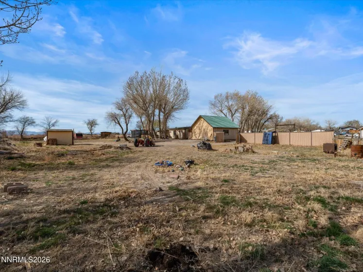 3320 Della, Fallon, Nevada 89406, 3 Bedrooms Bedrooms, ,2 BathroomsBathrooms,Residential,Residential,Della,260002924