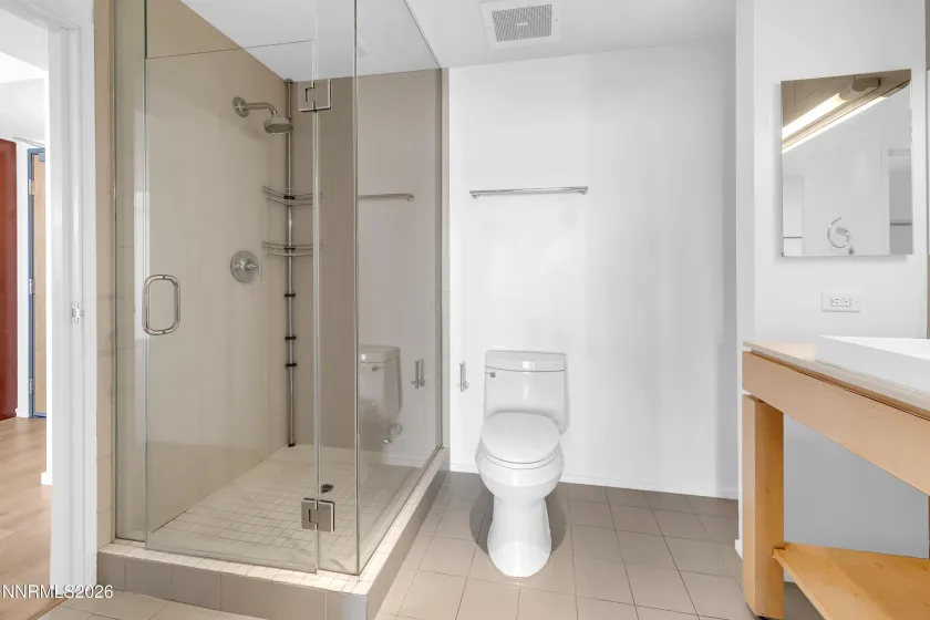 255 Sierra, Reno, Nevada 89501, 1 Bedroom Bedrooms, ,1 BathroomBathrooms,Residential,Residential,Sierra,260002925