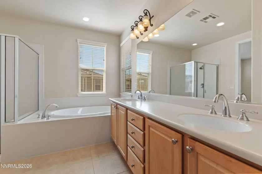 2245 Heavenly View, Reno, Nevada 89523, 5 Bedrooms Bedrooms, ,4 BathroomsBathrooms,Residential,Residential,Heavenly View,260002928