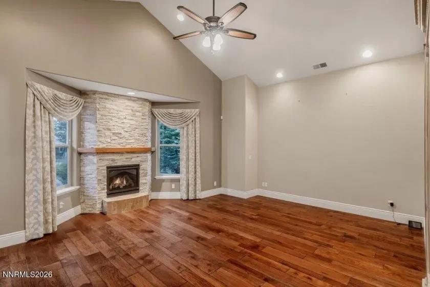 6130 Lake Geneva, Reno, Nevada 89511, 5 Bedrooms Bedrooms, ,6 BathroomsBathrooms,Residential,Residential,Lake Geneva,260002930