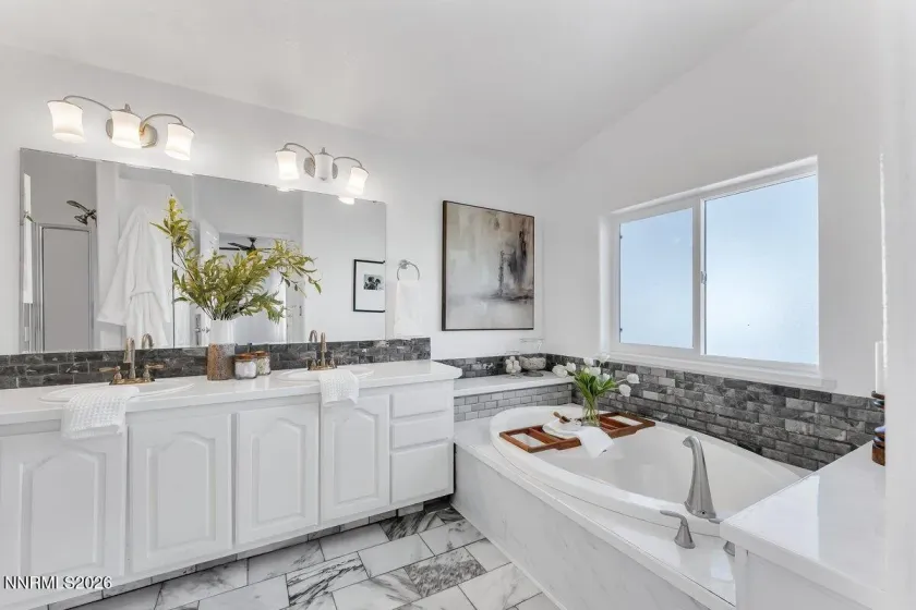 22225 Topaz Lake, Lovelock, Nevada 89419, 3 Bedrooms Bedrooms, ,2 BathroomsBathrooms,Residential,Residential,Topaz Lake,260002938