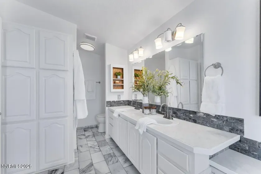 22225 Topaz Lake, Lovelock, Nevada 89419, 3 Bedrooms Bedrooms, ,2 BathroomsBathrooms,Residential,Residential,Topaz Lake,260002938