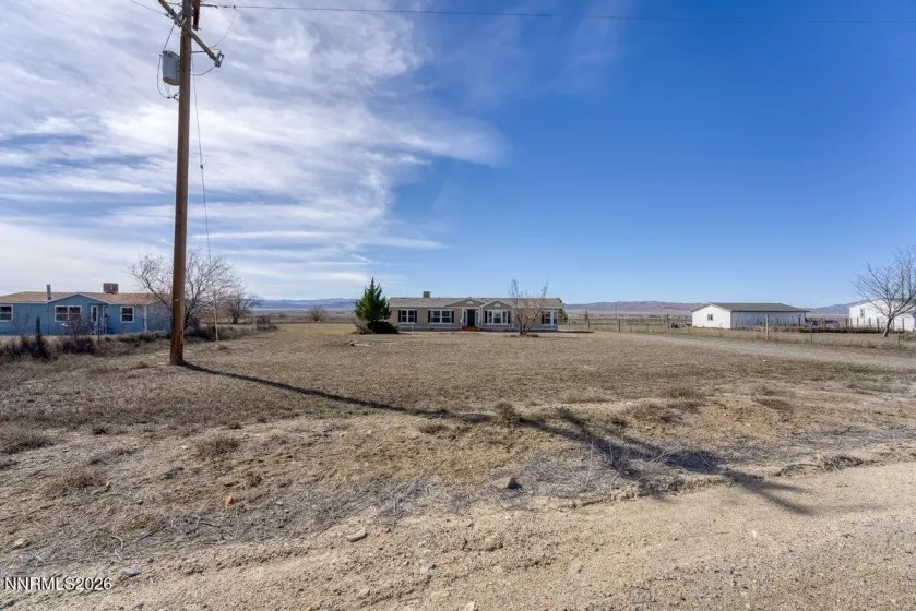 22225 Topaz Lake, Lovelock, Nevada 89419, 3 Bedrooms Bedrooms, ,2 BathroomsBathrooms,Residential,Residential,Topaz Lake,260002938