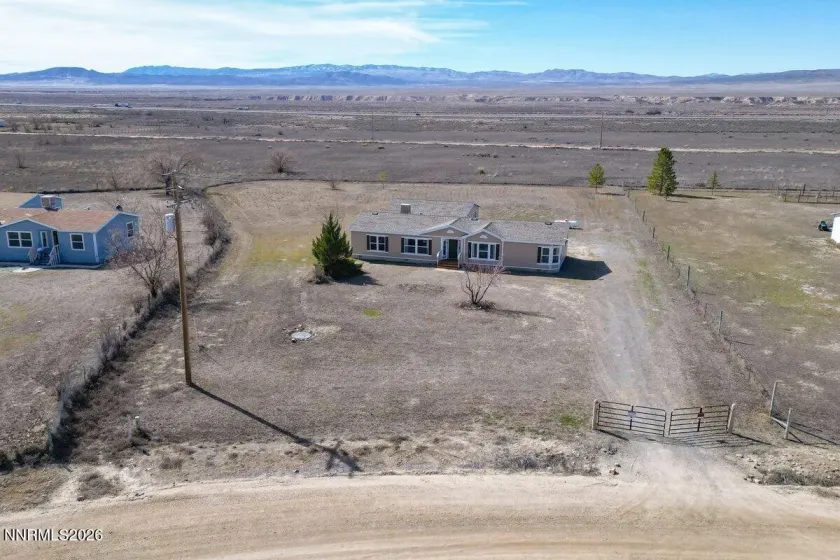 22225 Topaz Lake, Lovelock, Nevada 89419, 3 Bedrooms Bedrooms, ,2 BathroomsBathrooms,Residential,Residential,Topaz Lake,260002938