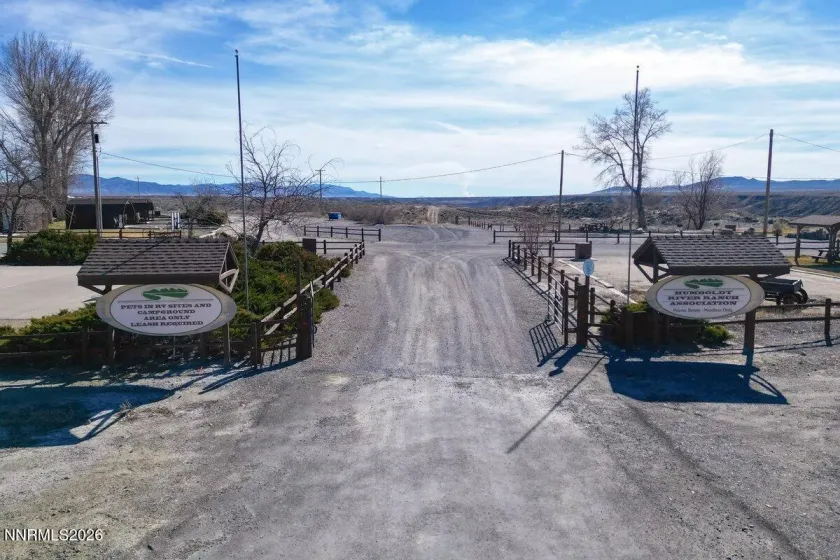 22225 Topaz Lake, Lovelock, Nevada 89419, 3 Bedrooms Bedrooms, ,2 BathroomsBathrooms,Residential,Residential,Topaz Lake,260002938