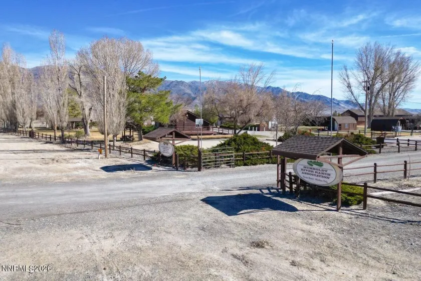 22225 Topaz Lake, Lovelock, Nevada 89419, 3 Bedrooms Bedrooms, ,2 BathroomsBathrooms,Residential,Residential,Topaz Lake,260002938