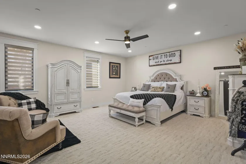 7201 Silver King, Sparks, Nevada 89436, 4 Bedrooms Bedrooms, ,4 BathroomsBathrooms,Residential,Residential,Silver King,260001369