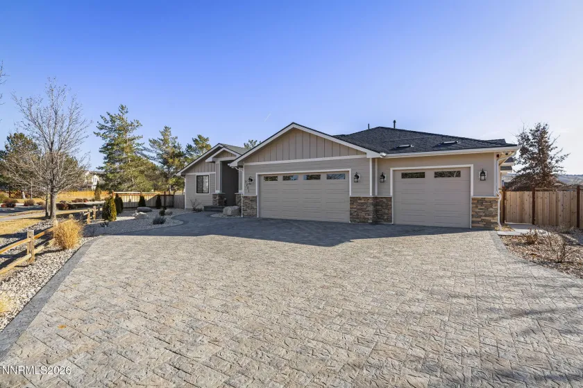 7201 Silver King, Sparks, Nevada 89436, 4 Bedrooms Bedrooms, ,4 BathroomsBathrooms,Residential,Residential,Silver King,260001369