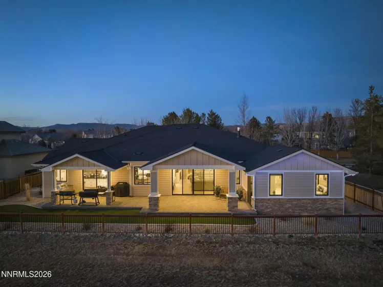 7201 Silver King, Sparks, Nevada 89436, 4 Bedrooms Bedrooms, ,4 BathroomsBathrooms,Residential,Residential,Silver King,260001369