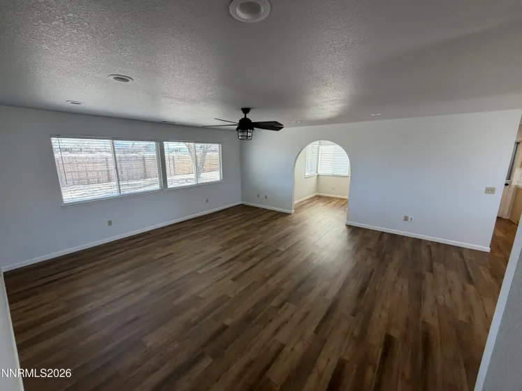 14 Pebble Beach, Yerington, Nevada 89447, 3 Bedrooms Bedrooms, ,2 BathroomsBathrooms,Residential,Residential,Pebble Beach,260002939