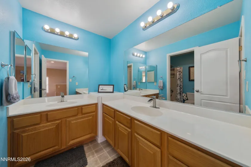 2375 Lincoln Meadows, Reno, Nevada 89521, 3 Bedrooms Bedrooms, ,3 BathroomsBathrooms,Residential,Residential,Lincoln Meadows,260002940