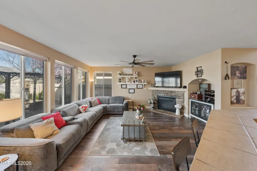 2375 Lincoln Meadows, Reno, Nevada 89521, 3 Bedrooms Bedrooms, ,3 BathroomsBathrooms,Residential,Residential,Lincoln Meadows,260002940