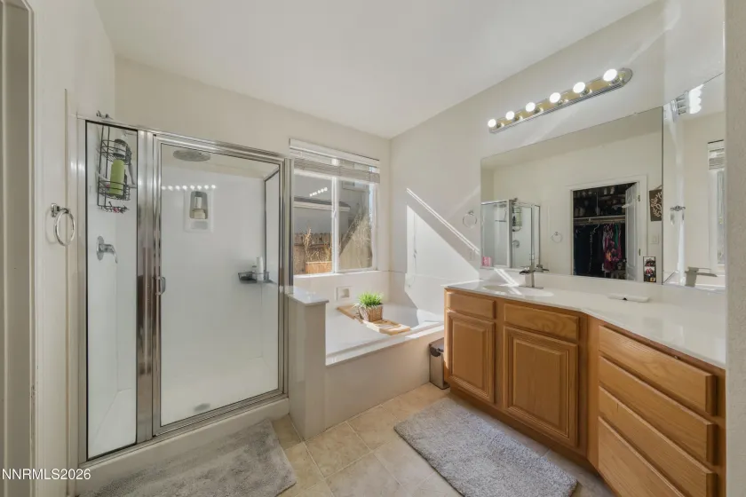 2375 Lincoln Meadows, Reno, Nevada 89521, 3 Bedrooms Bedrooms, ,3 BathroomsBathrooms,Residential,Residential,Lincoln Meadows,260002940