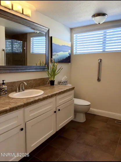 831 Blue Falls, Reno, Nevada 89511, 4 Bedrooms Bedrooms, ,3 BathroomsBathrooms,Residential,Residential,Blue Falls,260002945