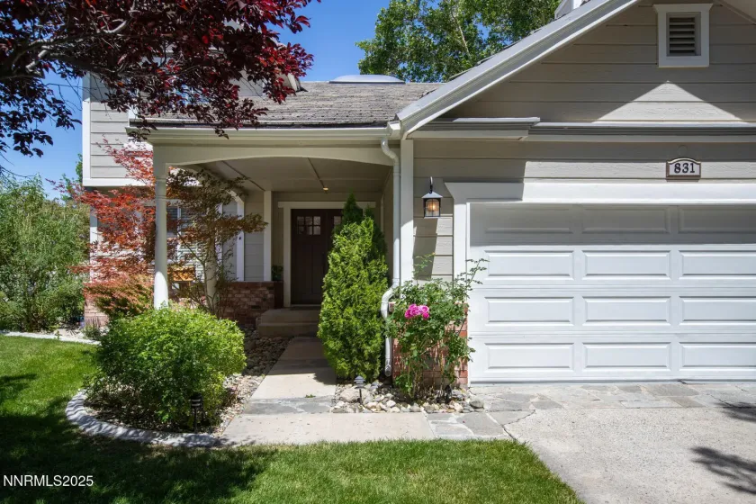 831 Blue Falls, Reno, Nevada 89511, 4 Bedrooms Bedrooms, ,3 BathroomsBathrooms,Residential,Residential,Blue Falls,260002945