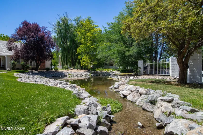 831 Blue Falls, Reno, Nevada 89511, 4 Bedrooms Bedrooms, ,3 BathroomsBathrooms,Residential,Residential,Blue Falls,260002945