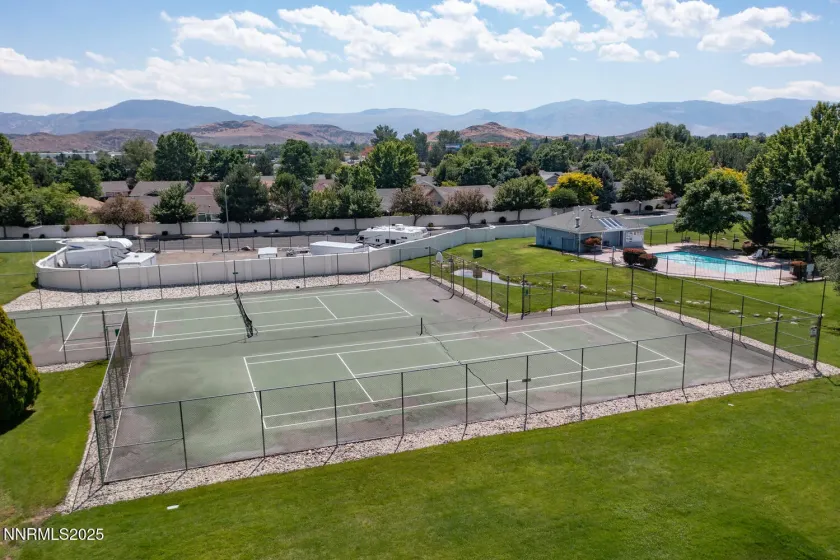 831 Blue Falls, Reno, Nevada 89511, 4 Bedrooms Bedrooms, ,3 BathroomsBathrooms,Residential,Residential,Blue Falls,260002945