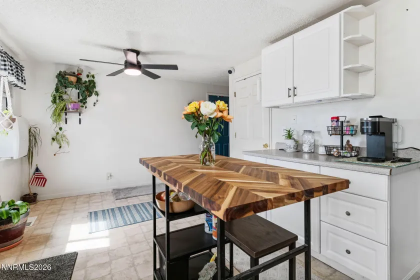 196 Six Mile Canyon, Dayton, Nevada 89403, 4 Bedrooms Bedrooms, ,2 BathroomsBathrooms,Residential,Residential,Six Mile Canyon,260002948