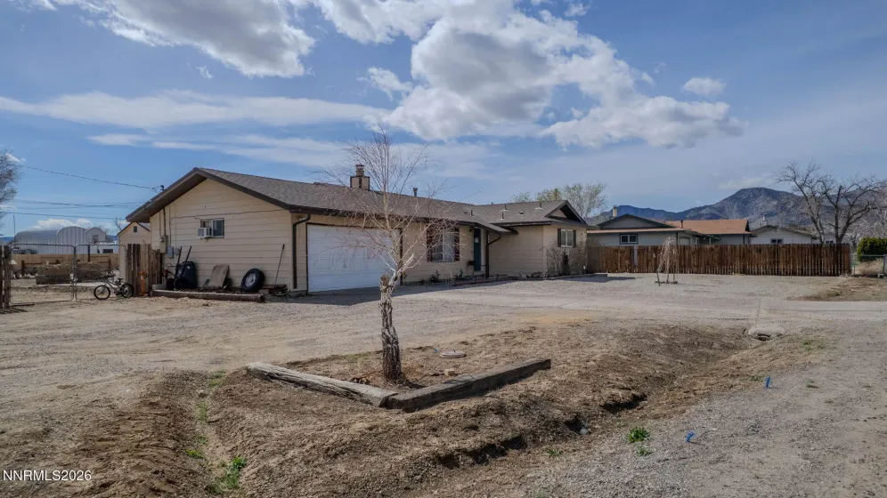 196 Six Mile Canyon, Dayton, Nevada 89403, 4 Bedrooms Bedrooms, ,2 BathroomsBathrooms,Residential,Residential,Six Mile Canyon,260002948