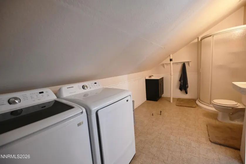 1185 Truckee, Fernley, Nevada 89408, 4 Bedrooms Bedrooms, ,2 BathroomsBathrooms,Residential,Residential,Truckee,260002946