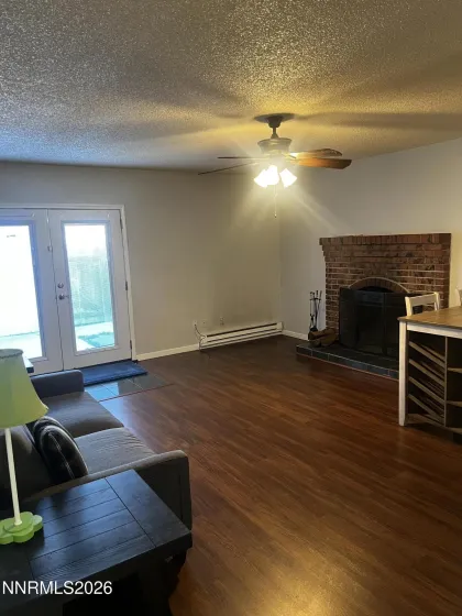 1331 Ashby, Carson City, Nevada 89701, 2 Bedrooms Bedrooms, ,3 BathroomsBathrooms,Residential,Residential,Ashby,260002955