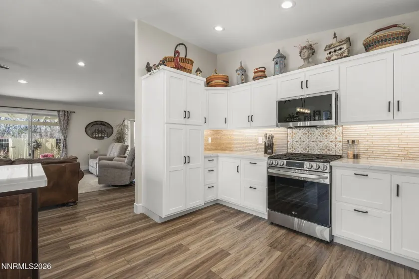 1714 Bougainvillea, Minden, Nevada 89423, 3 Bedrooms Bedrooms, ,2 BathroomsBathrooms,Residential,Residential,Bougainvillea,260002957