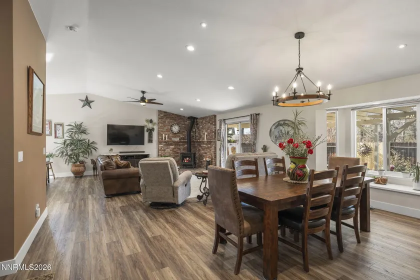 1714 Bougainvillea, Minden, Nevada 89423, 3 Bedrooms Bedrooms, ,2 BathroomsBathrooms,Residential,Residential,Bougainvillea,260002957