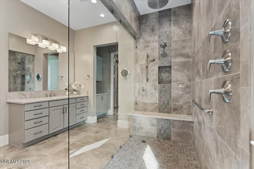 722 Pleasant Oak, Reno, Nevada 89511, 3 Bedrooms Bedrooms, ,4 BathroomsBathrooms,Residential,Residential,Pleasant Oak,260002968