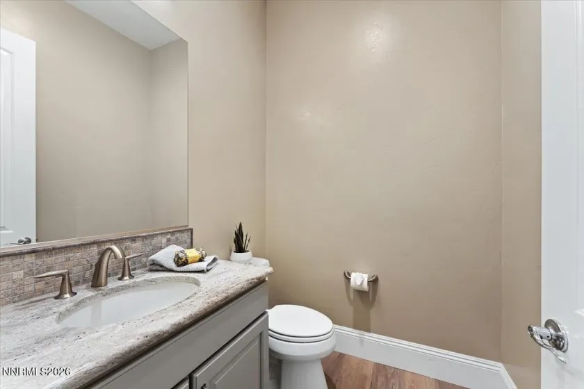 722 Pleasant Oak, Reno, Nevada 89511, 3 Bedrooms Bedrooms, ,4 BathroomsBathrooms,Residential,Residential,Pleasant Oak,260002968