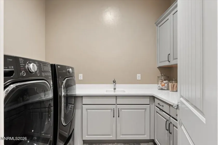 722 Pleasant Oak, Reno, Nevada 89511, 3 Bedrooms Bedrooms, ,4 BathroomsBathrooms,Residential,Residential,Pleasant Oak,260002968