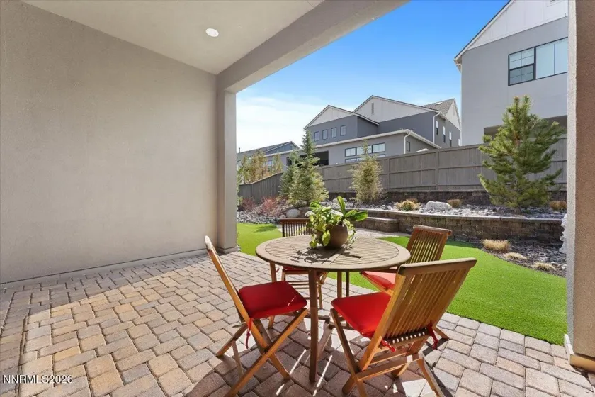 722 Pleasant Oak, Reno, Nevada 89511, 3 Bedrooms Bedrooms, ,4 BathroomsBathrooms,Residential,Residential,Pleasant Oak,260002968