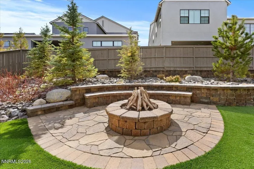 722 Pleasant Oak, Reno, Nevada 89511, 3 Bedrooms Bedrooms, ,4 BathroomsBathrooms,Residential,Residential,Pleasant Oak,260002968