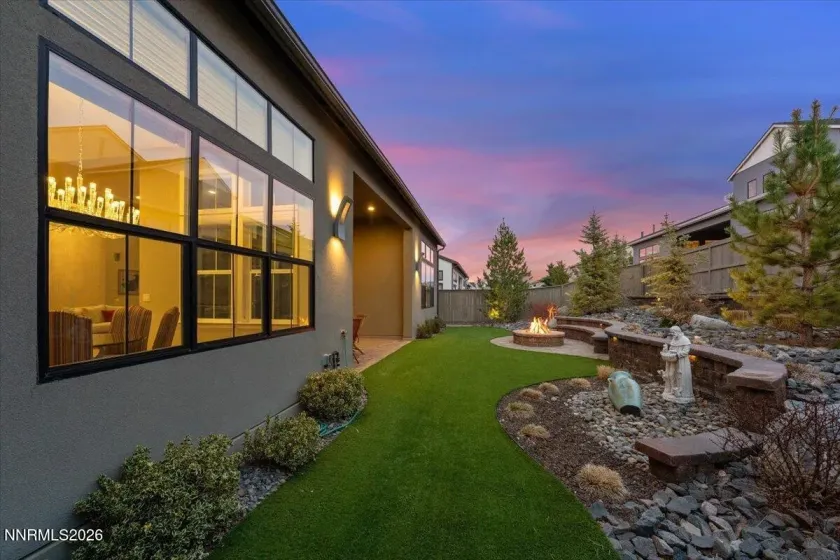 722 Pleasant Oak, Reno, Nevada 89511, 3 Bedrooms Bedrooms, ,4 BathroomsBathrooms,Residential,Residential,Pleasant Oak,260002968