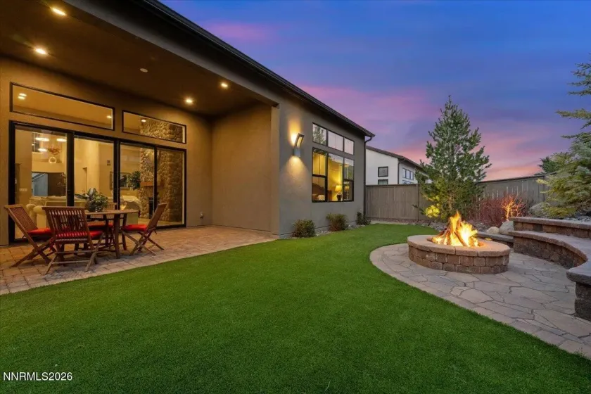 722 Pleasant Oak, Reno, Nevada 89511, 3 Bedrooms Bedrooms, ,4 BathroomsBathrooms,Residential,Residential,Pleasant Oak,260002968