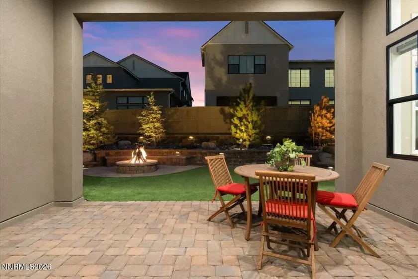 722 Pleasant Oak, Reno, Nevada 89511, 3 Bedrooms Bedrooms, ,4 BathroomsBathrooms,Residential,Residential,Pleasant Oak,260002968