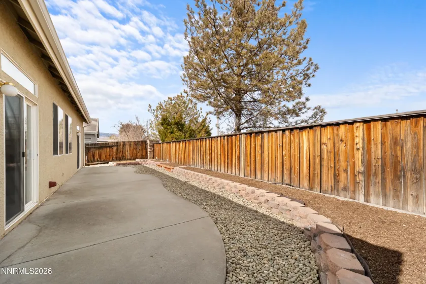 1641 Emerald Bay, Reno, Nevada 89521, 3 Bedrooms Bedrooms, ,2 BathroomsBathrooms,Residential,Residential,Emerald Bay,260002973