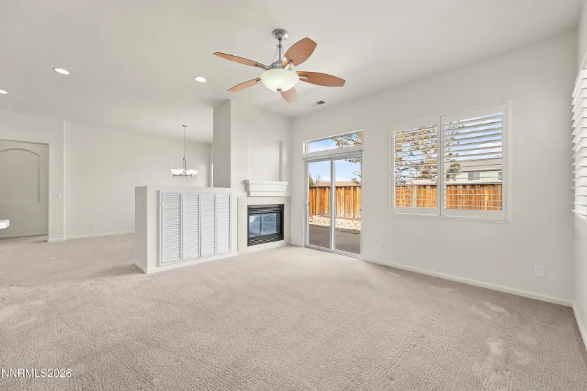 1641 Emerald Bay, Reno, Nevada 89521, 3 Bedrooms Bedrooms, ,2 BathroomsBathrooms,Residential,Residential,Emerald Bay,260002973