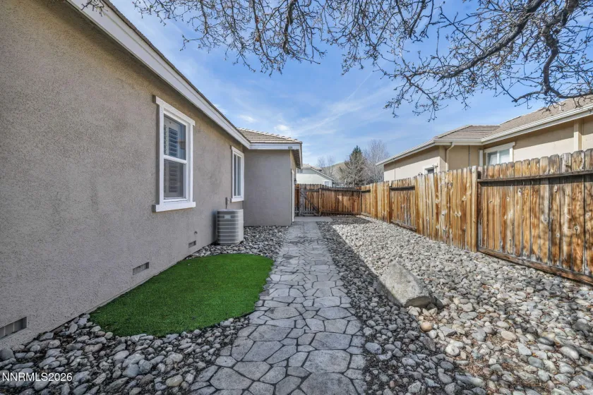 5590 Bridger Peak, Sparks, Nevada 89436, 3 Bedrooms Bedrooms, ,2 BathroomsBathrooms,Residential,Residential,Bridger Peak,260002975