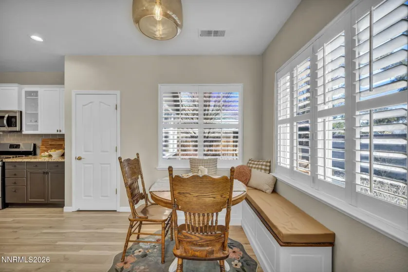 5590 Bridger Peak, Sparks, Nevada 89436, 3 Bedrooms Bedrooms, ,2 BathroomsBathrooms,Residential,Residential,Bridger Peak,260002975