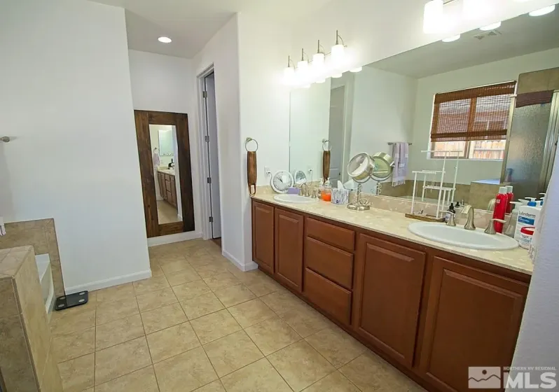 1051 Bogie, Minden, Nevada 89423, 3 Bedrooms Bedrooms, ,2 BathroomsBathrooms,Residential Lease,Manufactured,Bogie,260002976